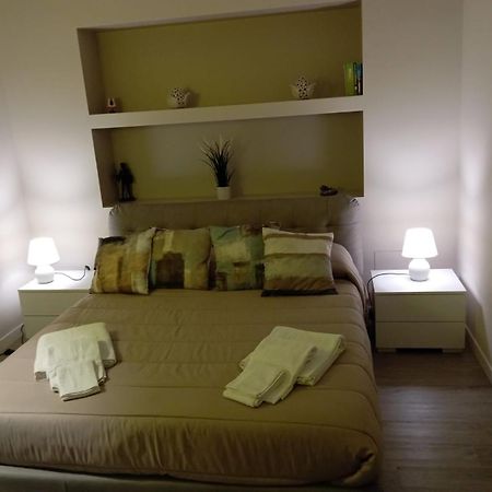 La Casa Di Peppe Apartment Бари Екстериор снимка